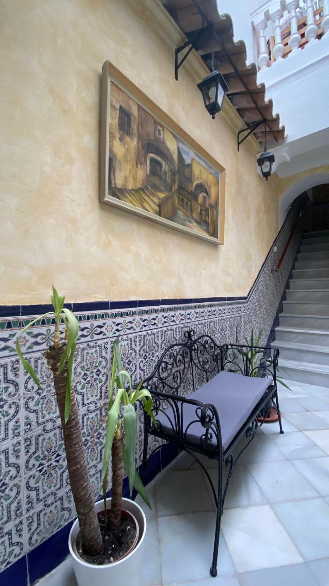 カディスPatio Andalusi Junto A La Vinaアパートメント エクステリア 写真